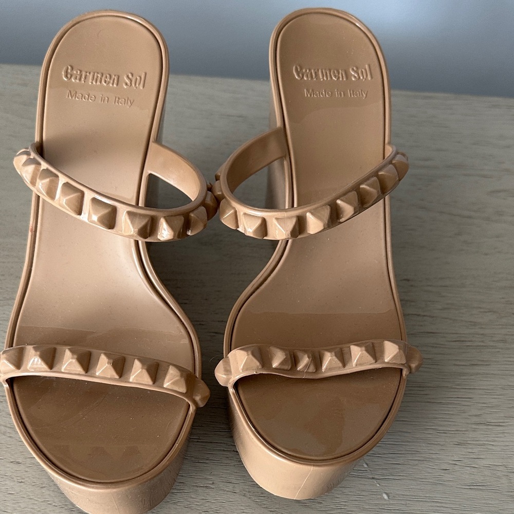 Carmen Sol Tonino Mid Wedge Women's Tan Platform Sandals